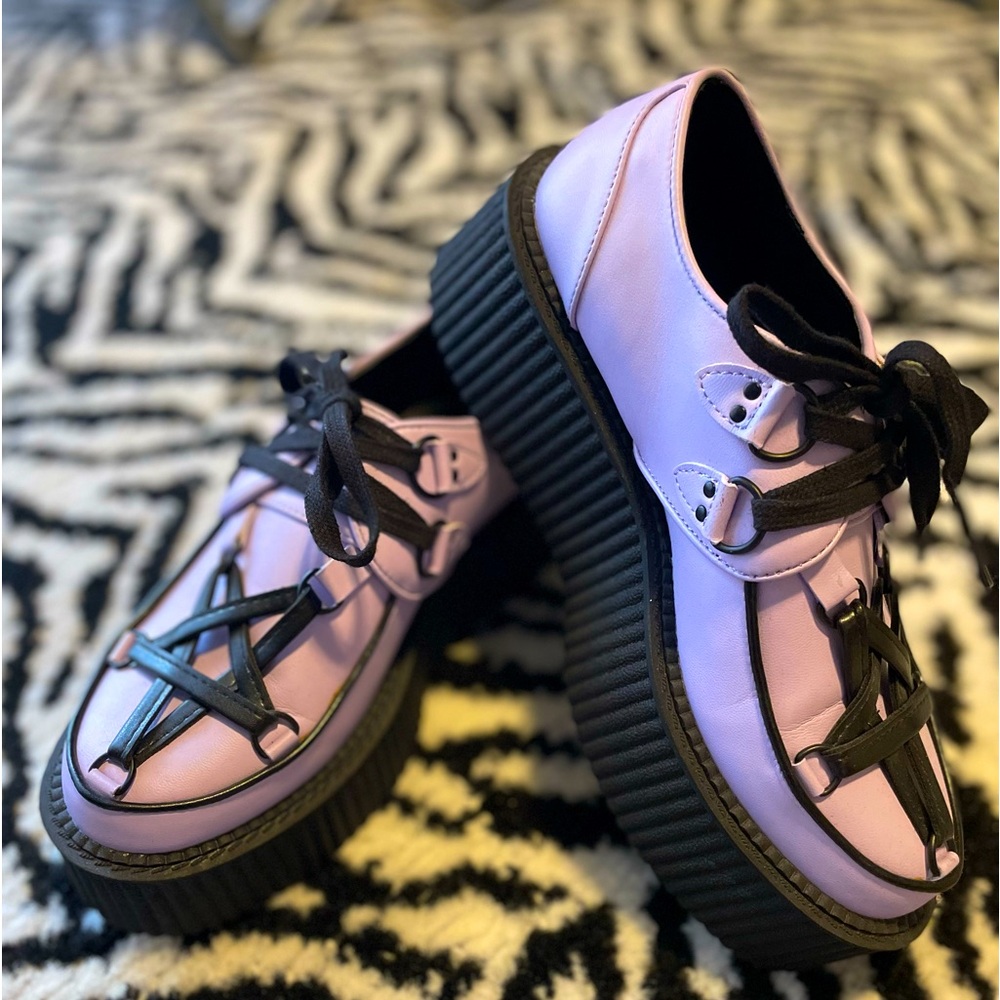 Lilac Hexellent Creepers by Killstar. Women’s size 6. Like New!
